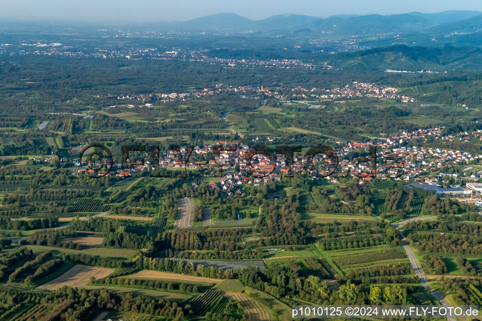 Aerial view of From the south in the district Ulm in Renchen in the state Baden-Wuerttemberg, Germany