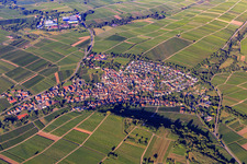 Wine-growing village on the Kleine Kalmit from the east in Ilbesheim bei Landau in the state Rhineland-Palatinate, Germany