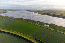 Formation of tidal creeks on the bank areas with mud flats along the river of Eiof in Toenning in the state Schleswig-Holstein, Germany