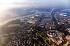 Ford plants in the Emdener Straße industrial area on the Rhine in the district Niehl in Köln in the state North Rhine-Westphalia, Germany