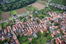 Bird's eye view of District Heuchelheim in Heuchelheim-Klingen in the state Rhineland-Palatinate, Germany