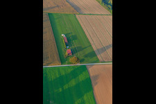 Model airfield of the model flying club Freckenfeld eV from southwest in Freckenfeld in the state Rhineland-Palatinate, Germany from above