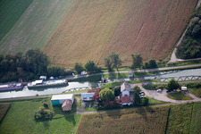 Vendenheim, Eckwersheim, Marne au Rhin canal in Eckwersheim in the state Bas-Rhin, France