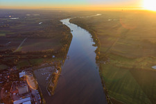 Course of the Rhine to the south at the Gernsheim Rhine port from the north in Gernsheim in the state Hesse, Germany