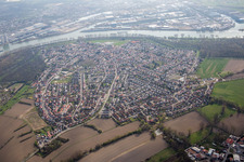 Town View of the streets and houses of the residential areas in Altrip in the state Rhineland-Palatinate
