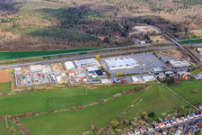 Röntgenstraße commercial area with E center Groß-Zimmern and Bauzentrum Groß-Zimmern GmbH | Clinker-Zentrale Süd in Groß-Zimmern in the state Hesse, Germany