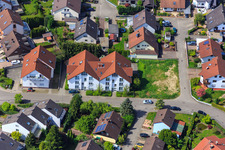 Bird's eye view of Drachenfelsstr in Hagenbach in the state Rhineland-Palatinate, Germany