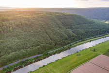 Oblique view of Course of the Weser between Hesse and Lower Saxony in the district Wahmbeck in Bodenfelde in the state Lower Saxony, Germany