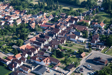Oblique view of District Mühlhofen in Billigheim-Ingenheim in the state Rhineland-Palatinate, Germany