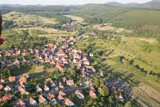 Oblique view of Wingen in the state Bas-Rhin, France