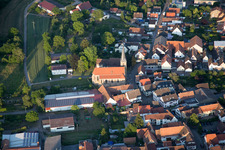 District Ingenheim in Billigheim-Ingenheim in the state Rhineland-Palatinate, Germany seen from above