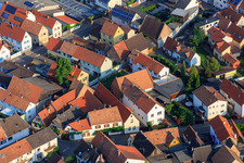 Middle Lane in Zeiskam in the state Rhineland-Palatinate, Germany