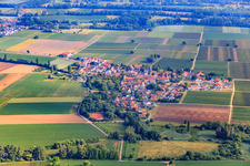 Village overview from the south in Kleinfischlingen in the state Rhineland-Palatinate, Germany