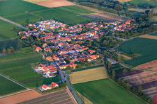 Village overview from the northwest in Kleinfischlingen in the state Rhineland-Palatinate, Germany