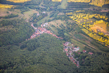 From the northwest in Oberschlettenbach in the state Rhineland-Palatinate, Germany