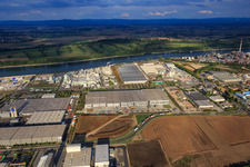 Industrial area North on the Rhine with ROWE Mineralölwerk GmbH in Worms in the state Rhineland-Palatinate, Germany