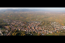 Panoramic perspective Town View of the streets and houses of the residential areas in the district Godramstein in Landau in der Pfalz in the state Rhineland-Palatinate, Germany