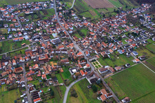 Village overview on the edge of the Haardt from the northeast in Oberotterbach in the state Rhineland-Palatinate, Germany