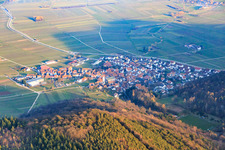 Wine-growing town on the edge of the Haardt from the west in Eschbach in the state Rhineland-Palatinate, Germany