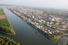 Aerial view of At the Landeshafen Nord in the district BASF in Ludwigshafen am Rhein in the state Rhineland-Palatinate, Germany