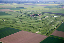 Aerial view of Grounds of the Golf course at Kiawah-Golf-Park Landgut Hof Hayna in the district Leeheim in Riedstadt in the state Hesse