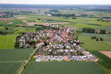 Construction sites for new construction residential area of detached housing estate Buergermeister Tempel Strasse in the district Harpertshausen in Babenhausen in the state Hesse, Germany