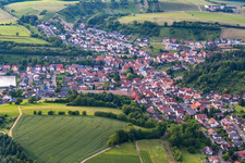 From the south in the district Tairnbach in Mühlhausen in the state Baden-Wuerttemberg, Germany