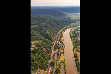 View of the town on the banks of the Main from the southwest in the district Hofthiergarten in Stadtprozelten in the state Bavaria, Germany