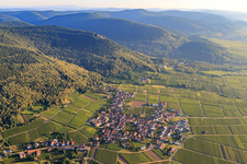Wine-growing village from the south in Weyher in der Pfalz in the state Rhineland-Palatinate, Germany
