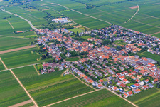 Overview of the town from the southeast in Friedelsheim in the state Rhineland-Palatinate, Germany