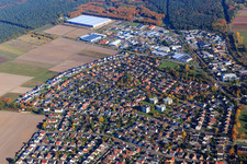 City overview up to Kurt-Adam-Straße and Waldstückerring industrial estate with Continental Reifen GmbH in Bellheim in the state Rhineland-Palatinate, Germany