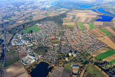 Overview of the town on the right side of the B9 from the southwest in Neuhofen in the state Rhineland-Palatinate, Germany