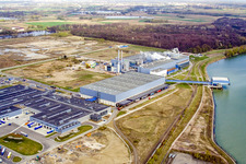 Oberwald industrial area, Palm paper mill in Wörth am Rhein in the state Rhineland-Palatinate, Germany out of the air