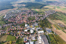 From the south in the district Göbrichen in Neulingen in the state Baden-Wuerttemberg, Germany