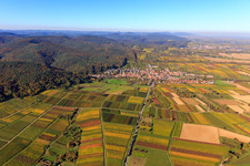 Wine-growing village on the edge of the Haardt from the south in Oberotterbach in the state Rhineland-Palatinate, Germany