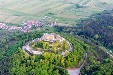 Bird's eye view of District Diedesfeld in Neustadt an der Weinstraße in the state Rhineland-Palatinate, Germany
