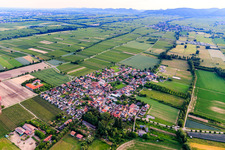 Village overview from the northeast in Großfischlingen in the state Rhineland-Palatinate, Germany