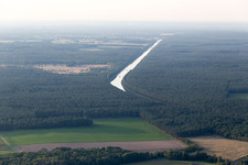Hohnstorf, Elbe Lateral Canal in the district Wulfstorf in Bienenbüttel in the state Lower Saxony, Germany