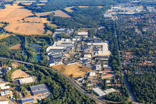 Lüner Rennbahn industrial park with DE-VAU-GE Gesundkostwerk Deutschland GmbH, ROY ROBSON LOGISTIK GmbH & Co. KG and Yanfeng Global Automotive Interior Systems Co., Ltd in Lüneburg in the state Lower Saxony, Germany