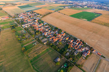 Aerial photograpy of Village view from the north in the district Minderslachen in Kandel in the state Rhineland-Palatinate, Germany