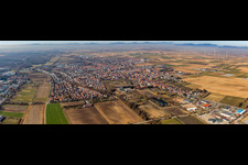Panoramic perspective Town View of the streets and houses of the residential areas in Herxheim bei Landau (Pfalz) in the state Rhineland-Palatinate, Germany