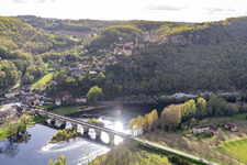 Aerial view of Dordogne bridge under Chateau de Castelnaud-la Chapelle in Castelnaud-la-Chapelle in the state Dordogne, France