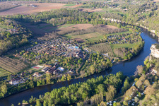 Camping Soleil-Plage on the Dordogne in Vitrac in the state Dordogne, France from above