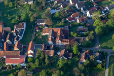Aerial view of Winery and Wine Bar Vogler in the district Heuchelheim in Heuchelheim-Klingen in the state Rhineland-Palatinate, Germany