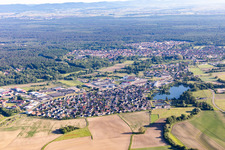 Bird's eye view of Soufflenheim in the state Bas-Rhin, France