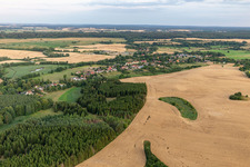 From the north in the district Stegelitz in Flieth-Stegelitz in the state Brandenburg, Germany