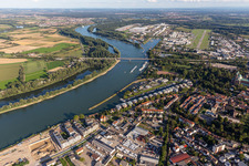 Pleasure boat marina with docks and moorings on the shore area of alten Hafen on Rhein in Speyer in the state Rhineland-Palatinate, Germany from above