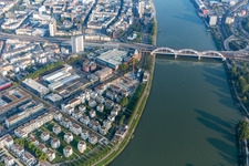 Living by the river, Rheinschanzenpromenade in the district Süd in Ludwigshafen am Rhein in the state Rhineland-Palatinate, Germany from above