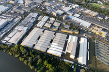 Aerial view of Building and production halls on the premises of Siemens AG Schaltanlagenwerk Frankfurt in Frankfurt in the state Hesse, Germany