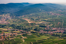 B10 between Birkweiler and Siebeldingen in Siebeldingen in the state Rhineland-Palatinate, Germany